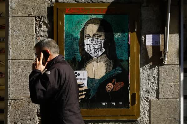 mona_mask